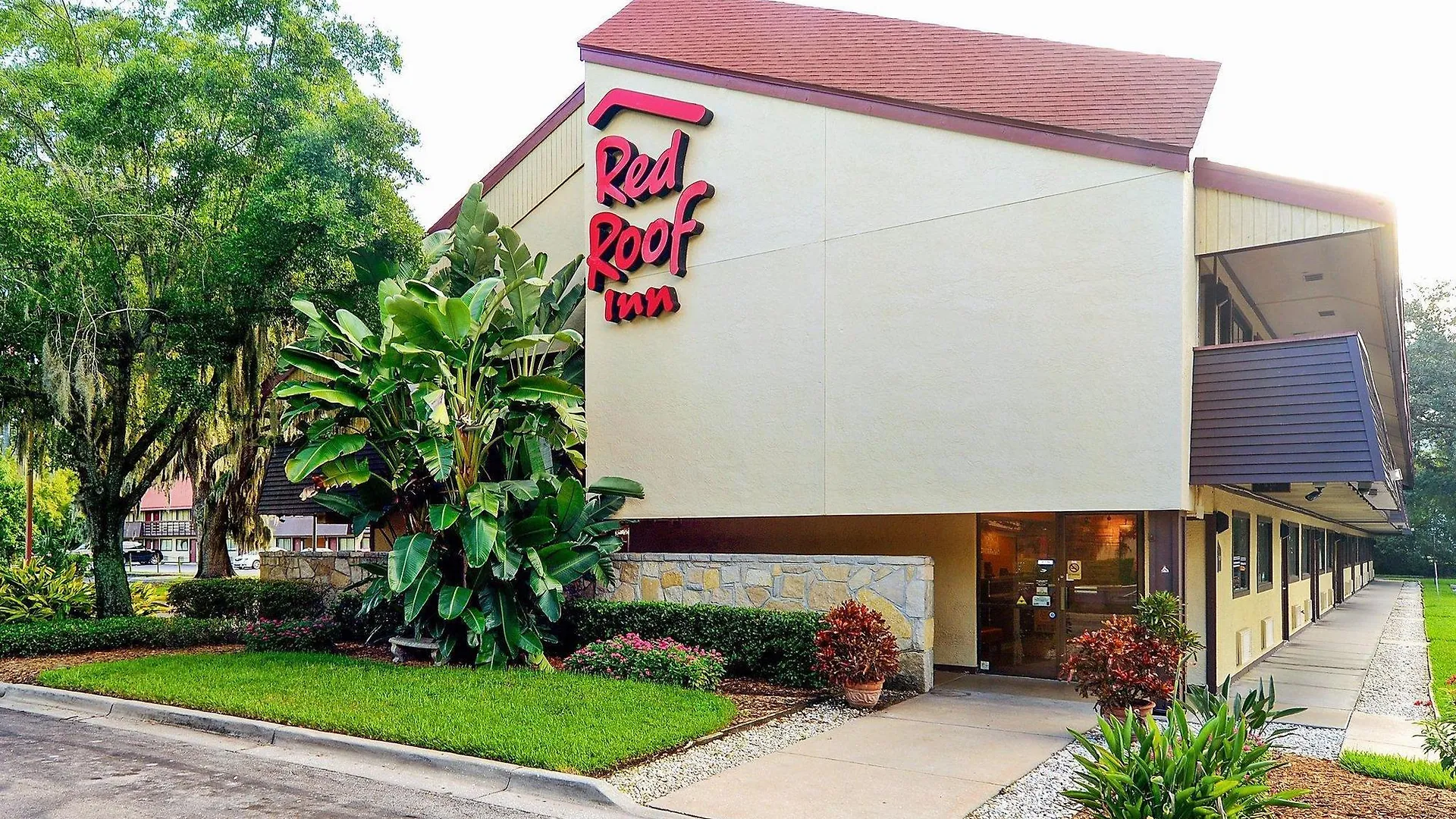 Red Roof Inn Tampa Fairgrounds - Casino