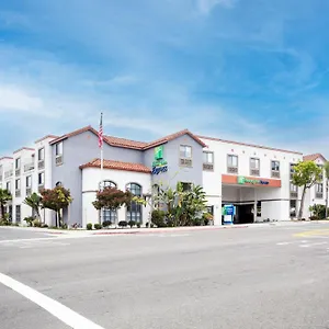 Hotel Express & Hermosa By Ihg