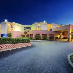 2* Hotel Baymont By Wyndham Near Busch Gardens